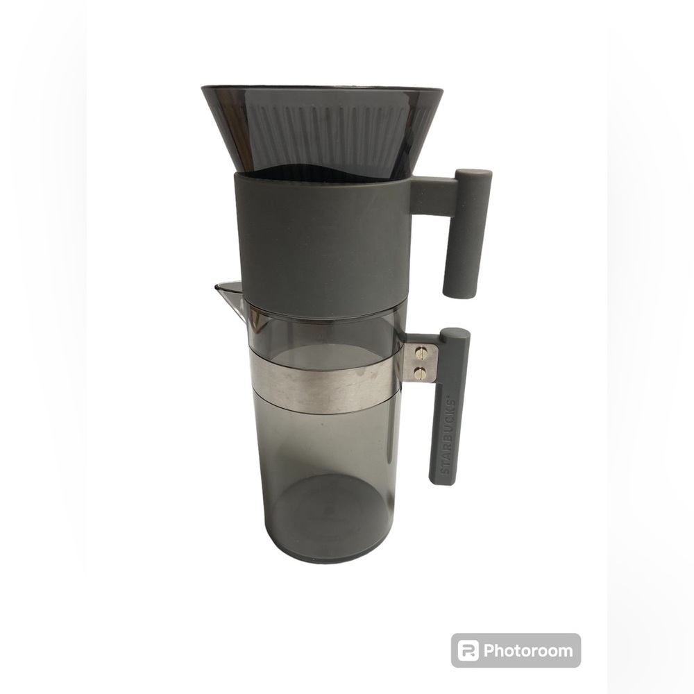 Starbucks Iced Coffee Brewer Maker Cold Brew Pour Over Style 4 cups